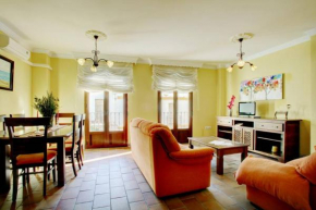 Apartamento dúplex centro con garaje gratuito, Ronda